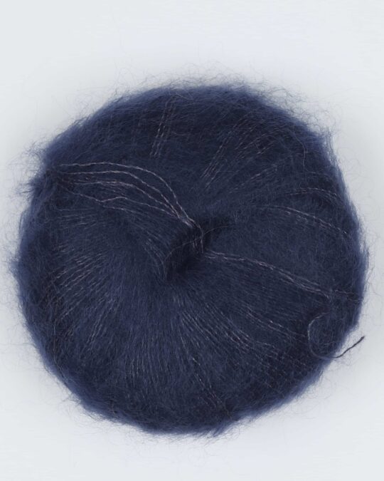 Silk Kid Mohair fra Hjertegarn i mange farver - 1095 Mørk blå - 28% Silke, 72% Mohair